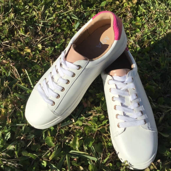 MIA women’s lace up tennis shoes sneakers size 11M style NEVA. White. - Picture 2 of 7